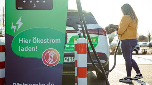 E-Auto laden, Ökostrom laden, E-Mobilität