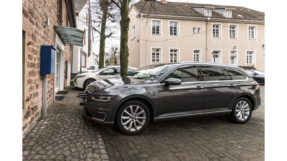 E-Auto laden