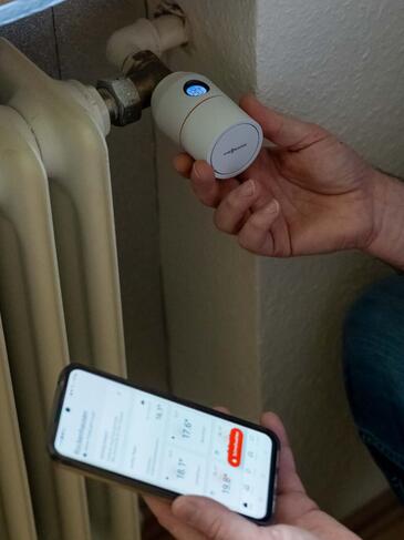 Thermostat für die smarte Steuerung der Luft-Wasser-Wärmepumpe | © Pfalzwerke/Marc Wilhelm