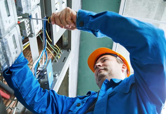 Intelligenz im Stromzähler – der Smart Meter Rollout
