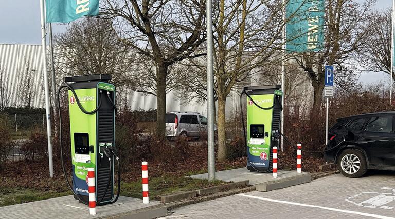 Optimierung von Ladestandorten: Warum öffentliche Ladeinfrastruktur im Betrieb weiterwachsen muss