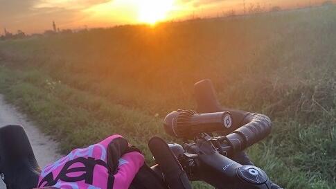 Sonnenaufgang Rennrad