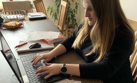 Isabell Paczulla im Home Office