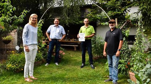 Storchenberingung Urkunde Urkundenuebergabe